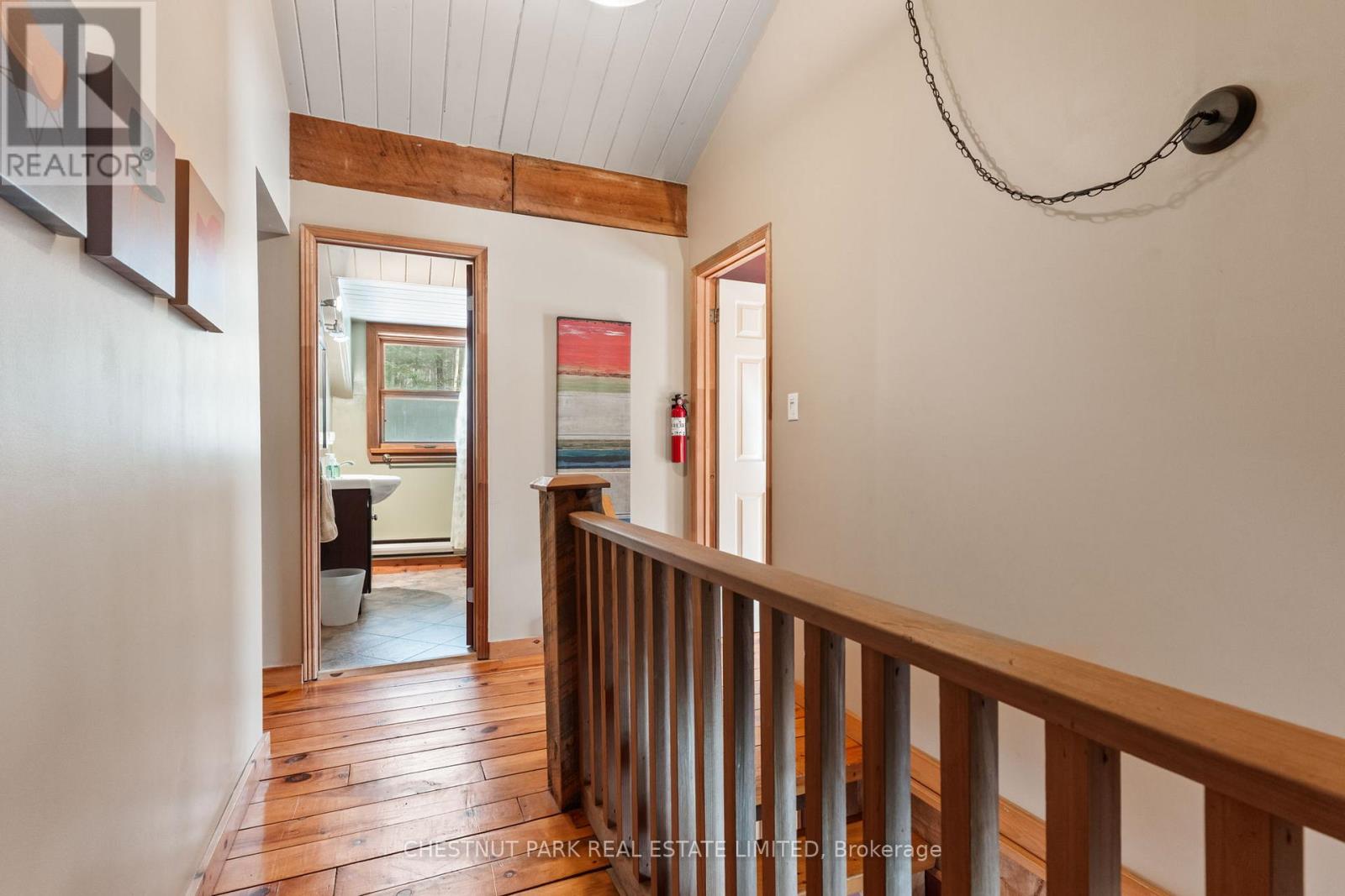 1316 Sir Sam's Road, Dysart Et Al (Guilford), Ontario  K0M 1M0 - Photo 11 - X12396516
