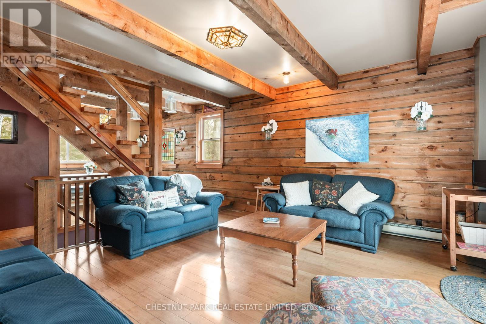 1316 Sir Sam's Road, Dysart Et Al (Guilford), Ontario  K0M 1M0 - Photo 3 - X12396516