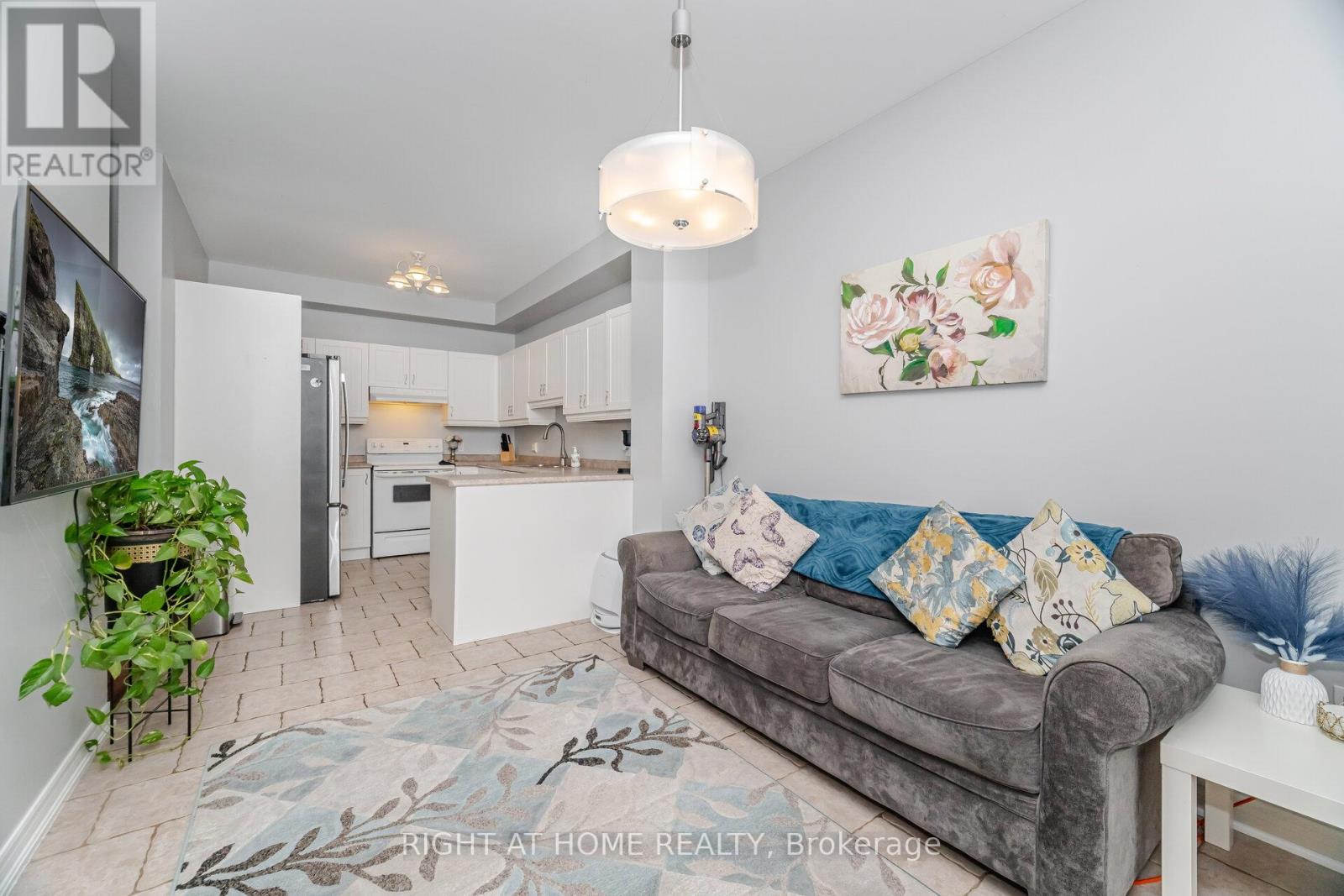 35 - 1085 Harrogate Drive, Hamilton, Ontario  L9K 1R2 - Photo 18 - X12396581