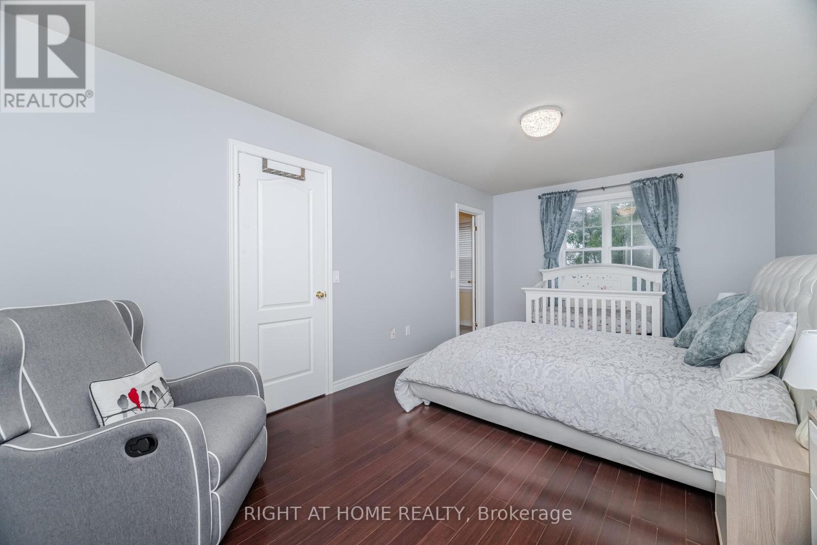 35 - 1085 Harrogate Drive, Hamilton, Ontario  L9K 1R2 - Photo 31 - X12396581