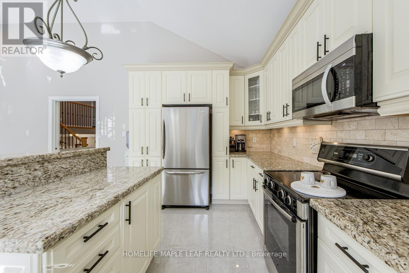 47 Brookhaven Crescent, East Garafraxa, Ontario  L9W 7M9 - Photo 13 - X12396630