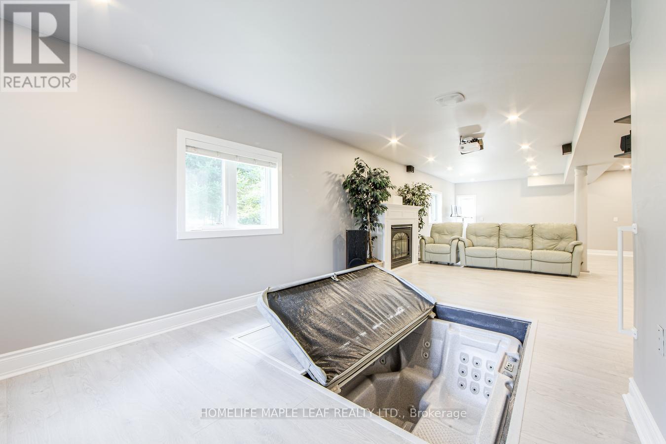 47 Brookhaven Crescent, East Garafraxa, Ontario  L9W 7M9 - Photo 31 - X12396630