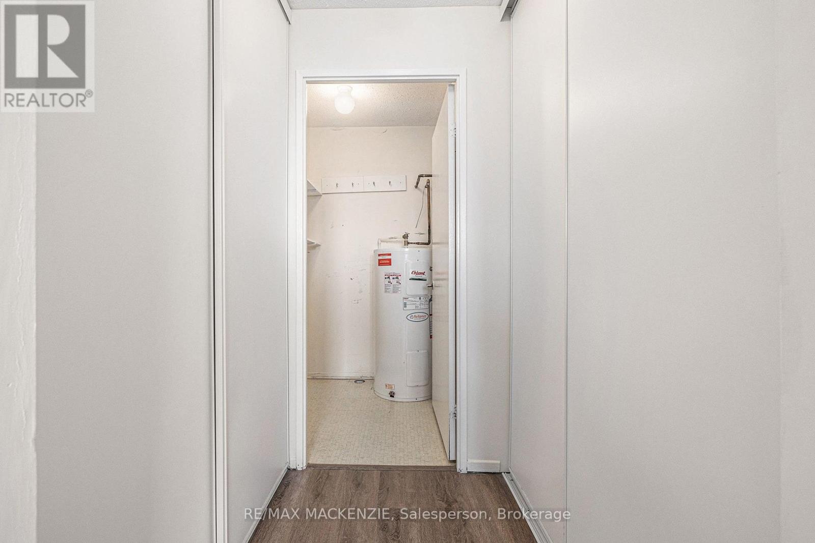 101 - 50 Emmerson Avenue, Ottawa, Ontario  K1Y 4P7 - Photo 18 - X12325610