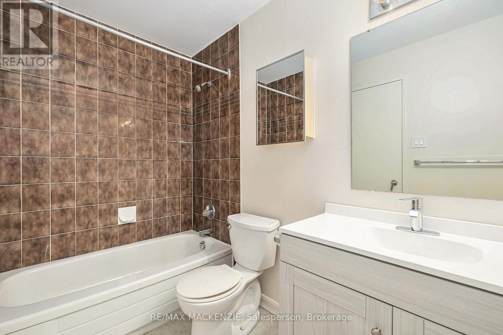 101 - 50 Emmerson Avenue, Ottawa, Ontario  K1Y 4P7 - Photo 20 - X12325610
