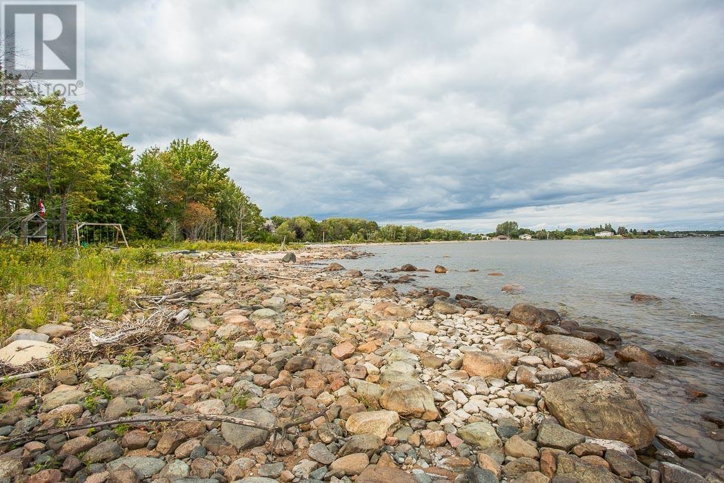 19 Lighthouse Point Dr, Thessalon, Ontario  P0R 1L0 - Photo 2 - SM251030