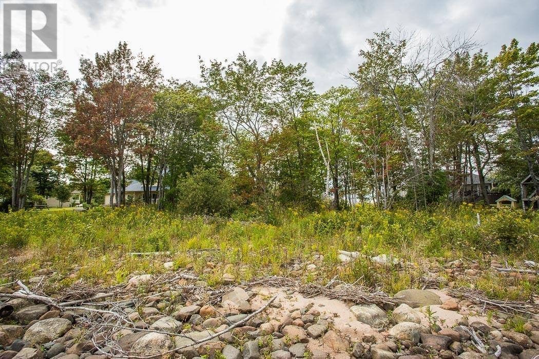 19 Lighthouse Point Dr, Thessalon, Ontario  P0R 1L0 - Photo 17 - SM251030