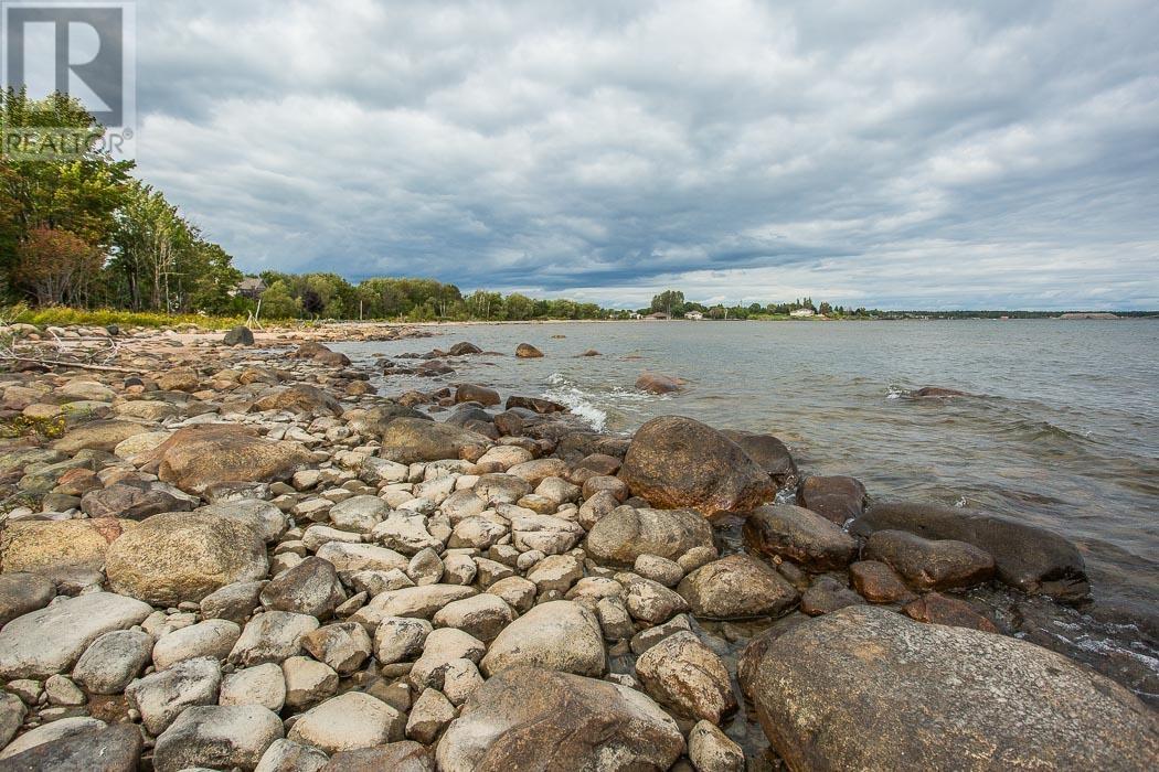 19 Lighthouse Point Dr, Thessalon, Ontario  P0R 1L0 - Photo 3 - SM251030