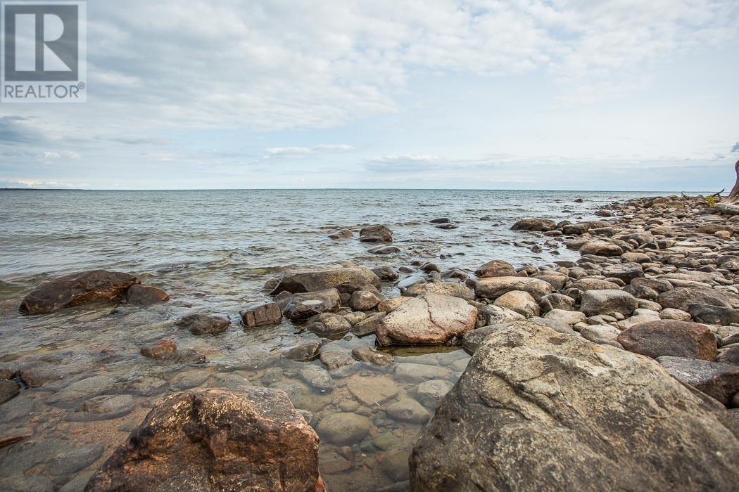 19 Lighthouse Point Dr, Thessalon, Ontario  P0R 1L0 - Photo 4 - SM251030