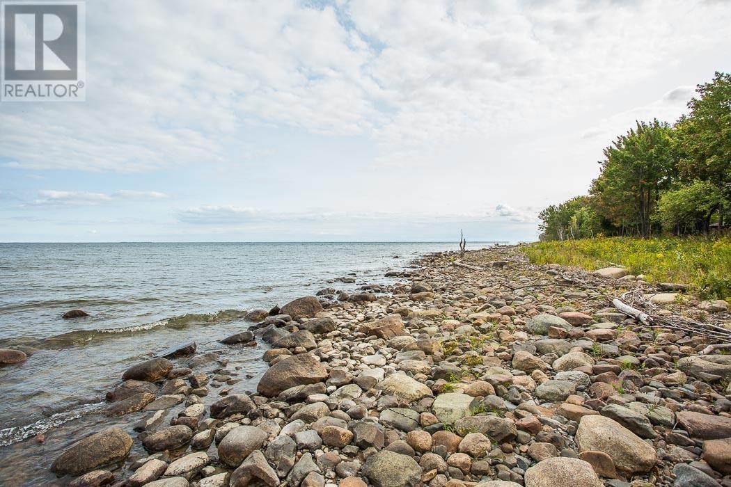 19 Lighthouse Point Dr, Thessalon, Ontario  P0R 1L0 - Photo 5 - SM251030