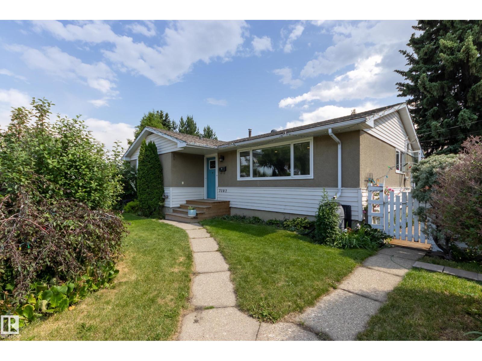 7107 96b Av Nw, Edmonton, Alberta  T6B 1B9 - Photo 3 - E4455866