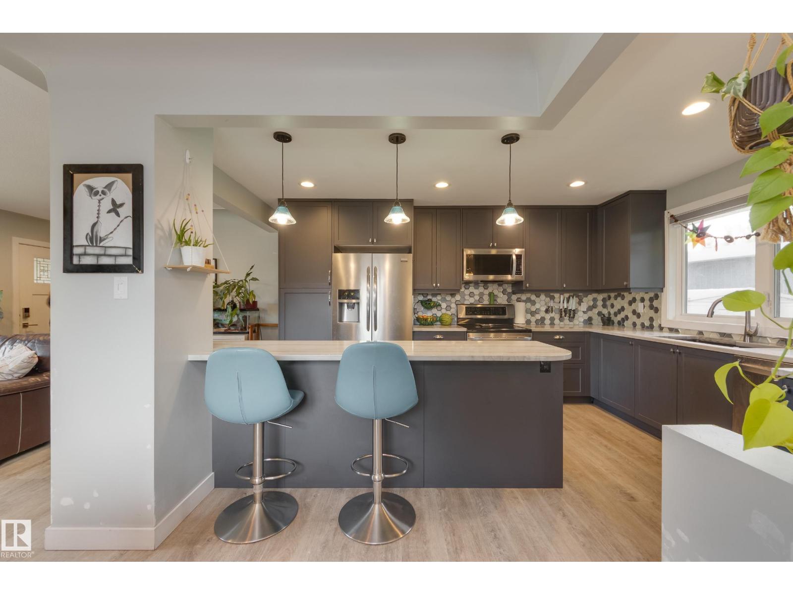 7107 96b Av Nw, Edmonton, Alberta  T6B 1B9 - Photo 10 - E4455866