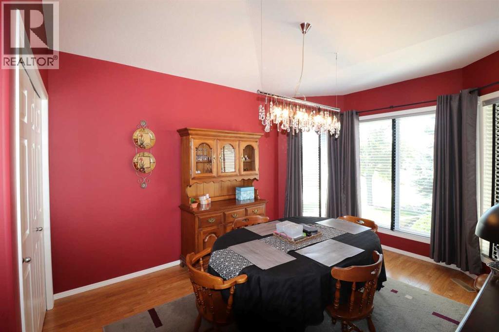 Property at 119 Fairmont Point S image 5