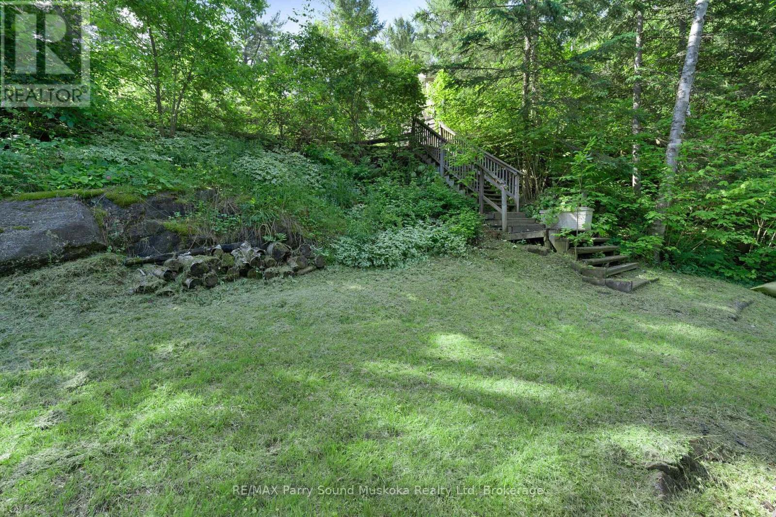71a Kawigamog Lake Road, Parry Sound Remote Area, Ontario  P0H 1S0 - Photo 32 - X12354582