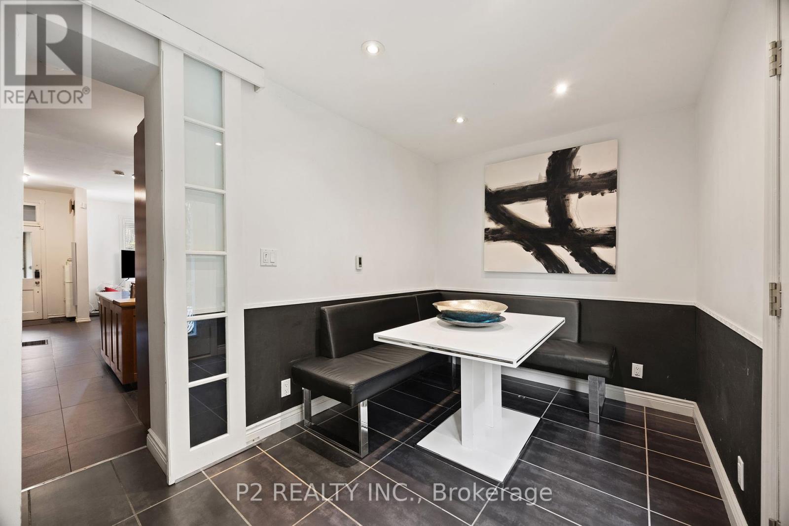 84 London Street, Toronto, Ontario  M6G 1N5 - Photo 15 - C12390119