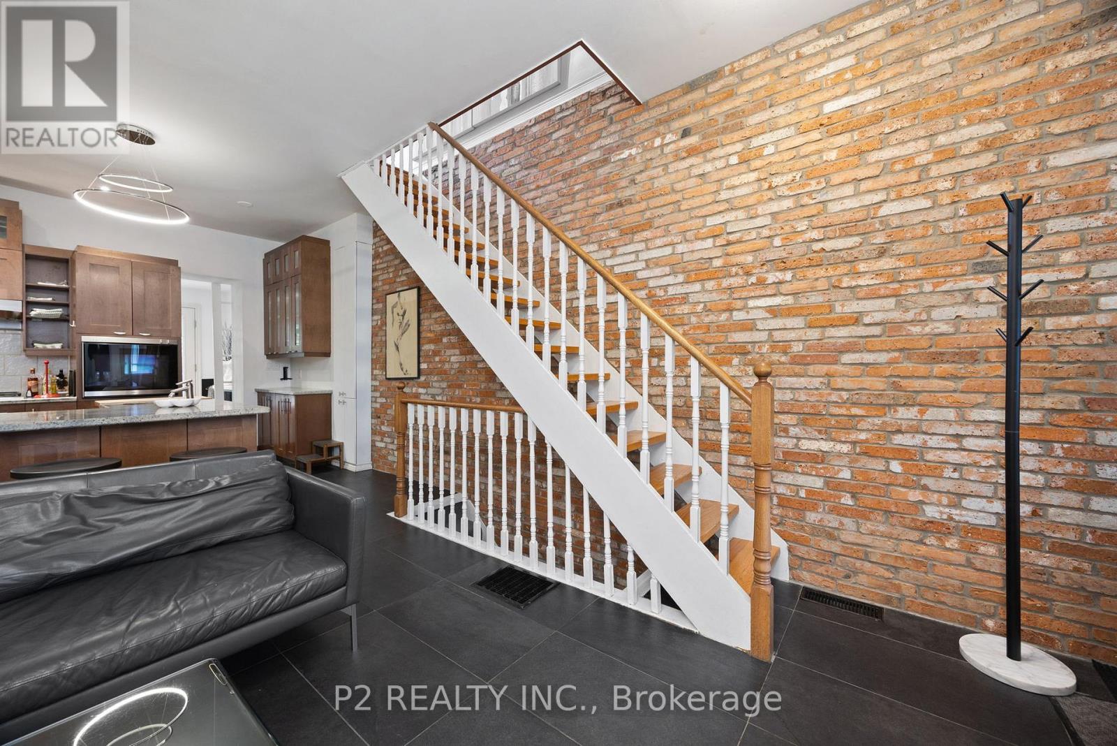 84 London Street, Toronto, Ontario  M6G 1N5 - Photo 17 - C12390119