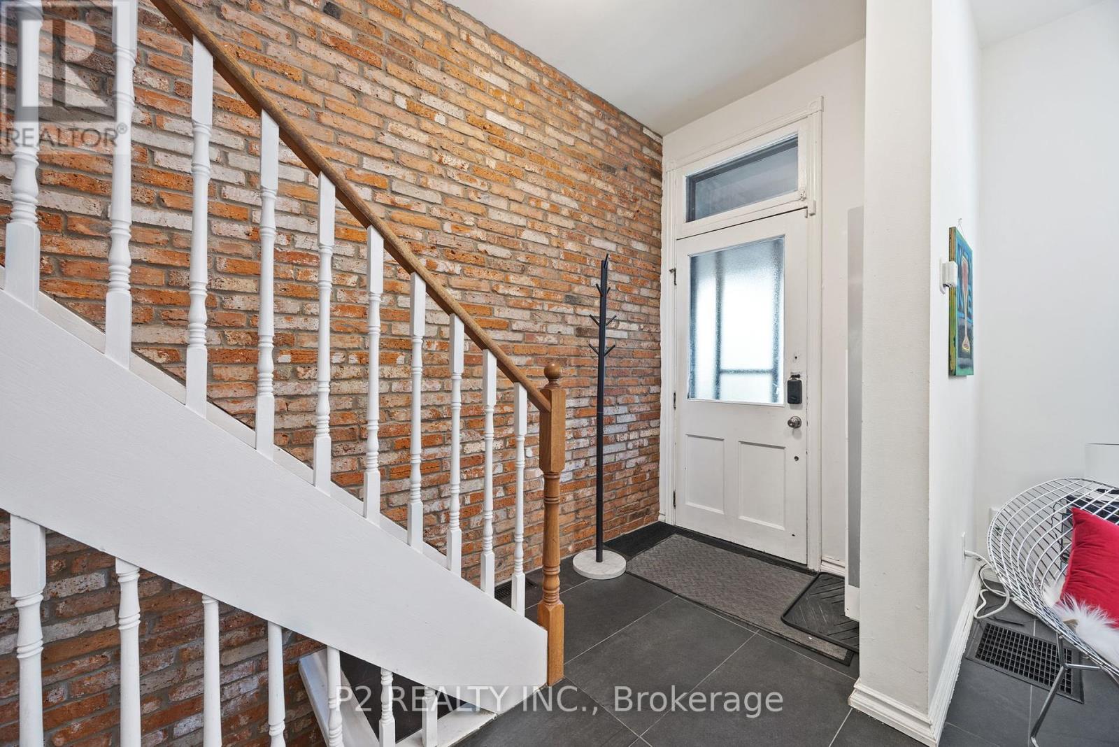 Property at 84 LONDON STREET image 2