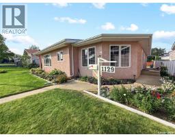 1129 Jubilee Drive North Hill, Swift Current, Ca
