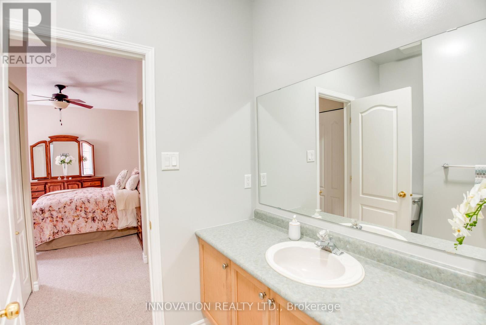 13 Eileen Crescent, Ottawa, Ontario  K2S 1M3 - Photo 21 - X12396012