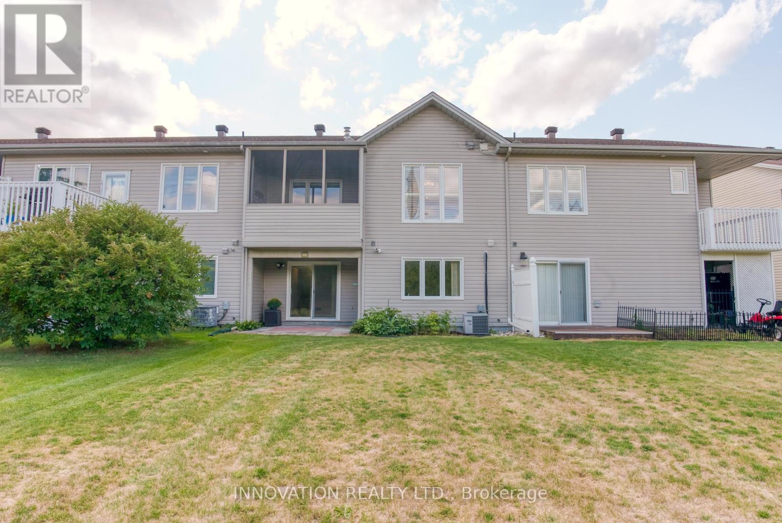 13 Eileen Crescent, Ottawa, Ontario  K2S 1M3 - Photo 43 - X12396012