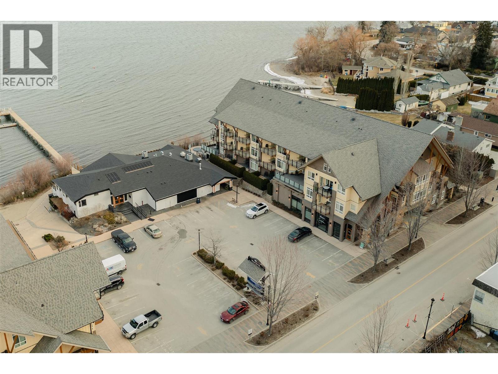 12811 LAKESHORE Drive Unit# 518 Summerland Photo 2 12811 LAKESHORE Drive Unit# 518 Summerland Photo 2