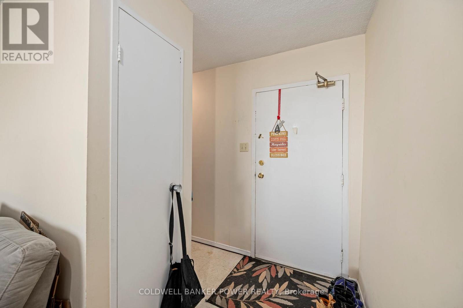 1105 - 1105 Jalna Boulevard, London South, Ontario  N6E 2S9 - Photo 8 - X12396793