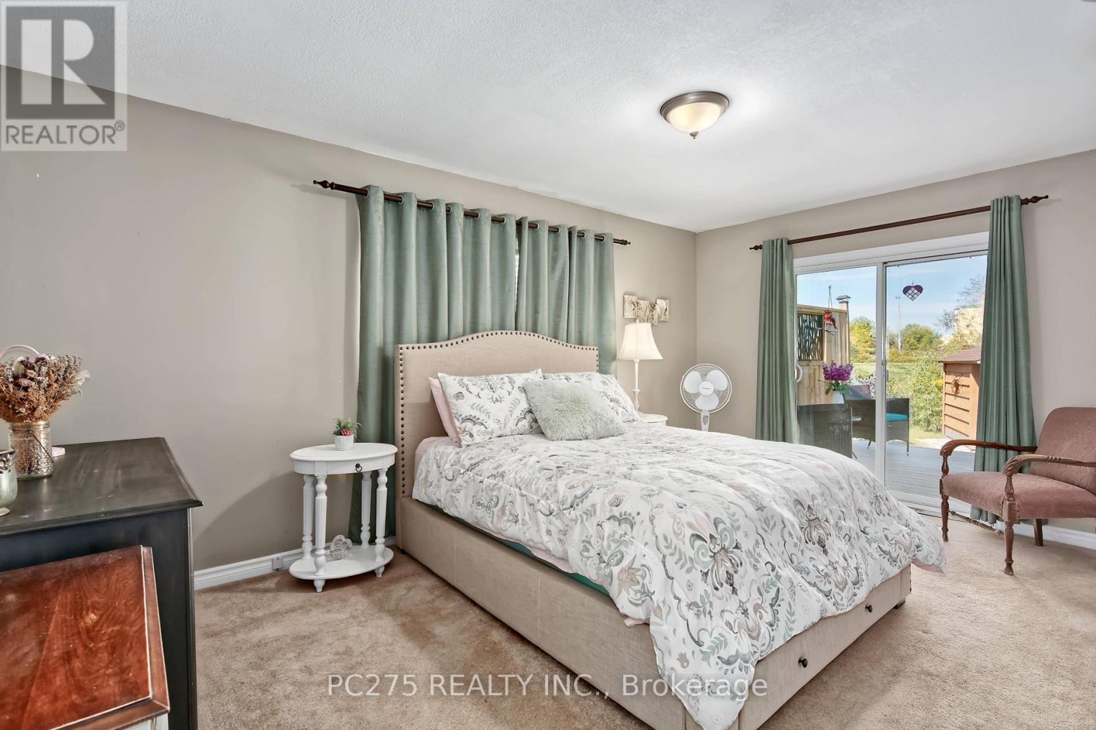 254 South Street, Southwest Middlesex, Ontario  N0L 1M0 - Photo 12 - X12396885