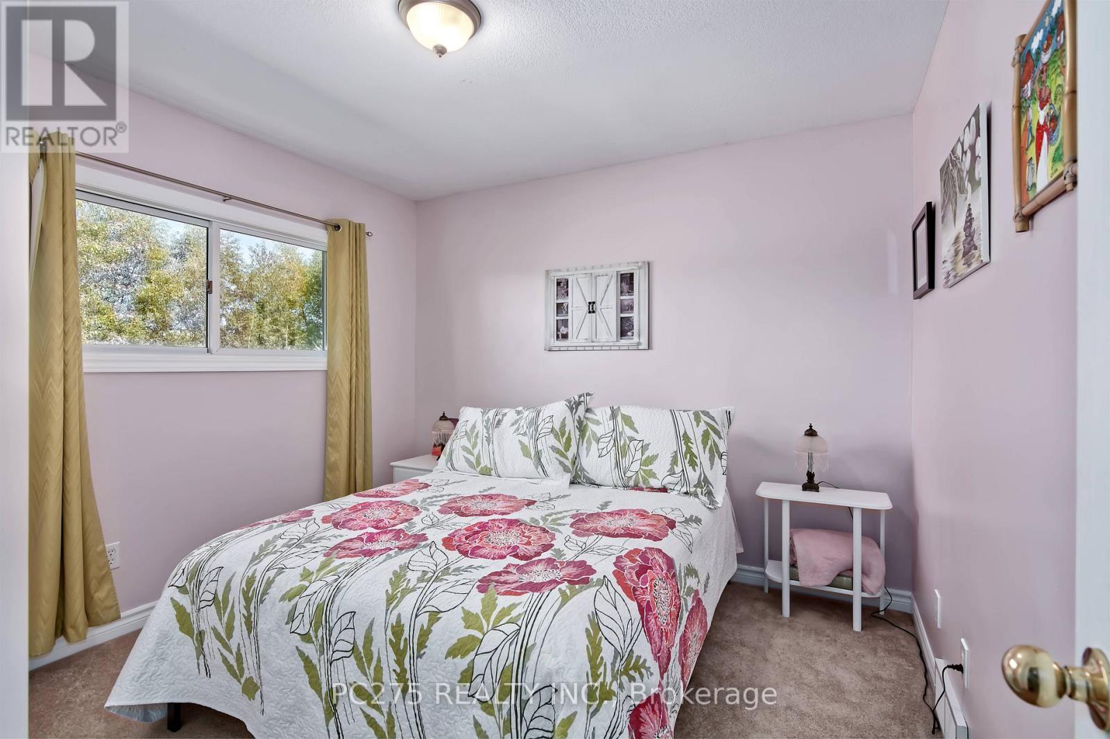 254 South Street, Southwest Middlesex, Ontario  N0L 1M0 - Photo 14 - X12396885