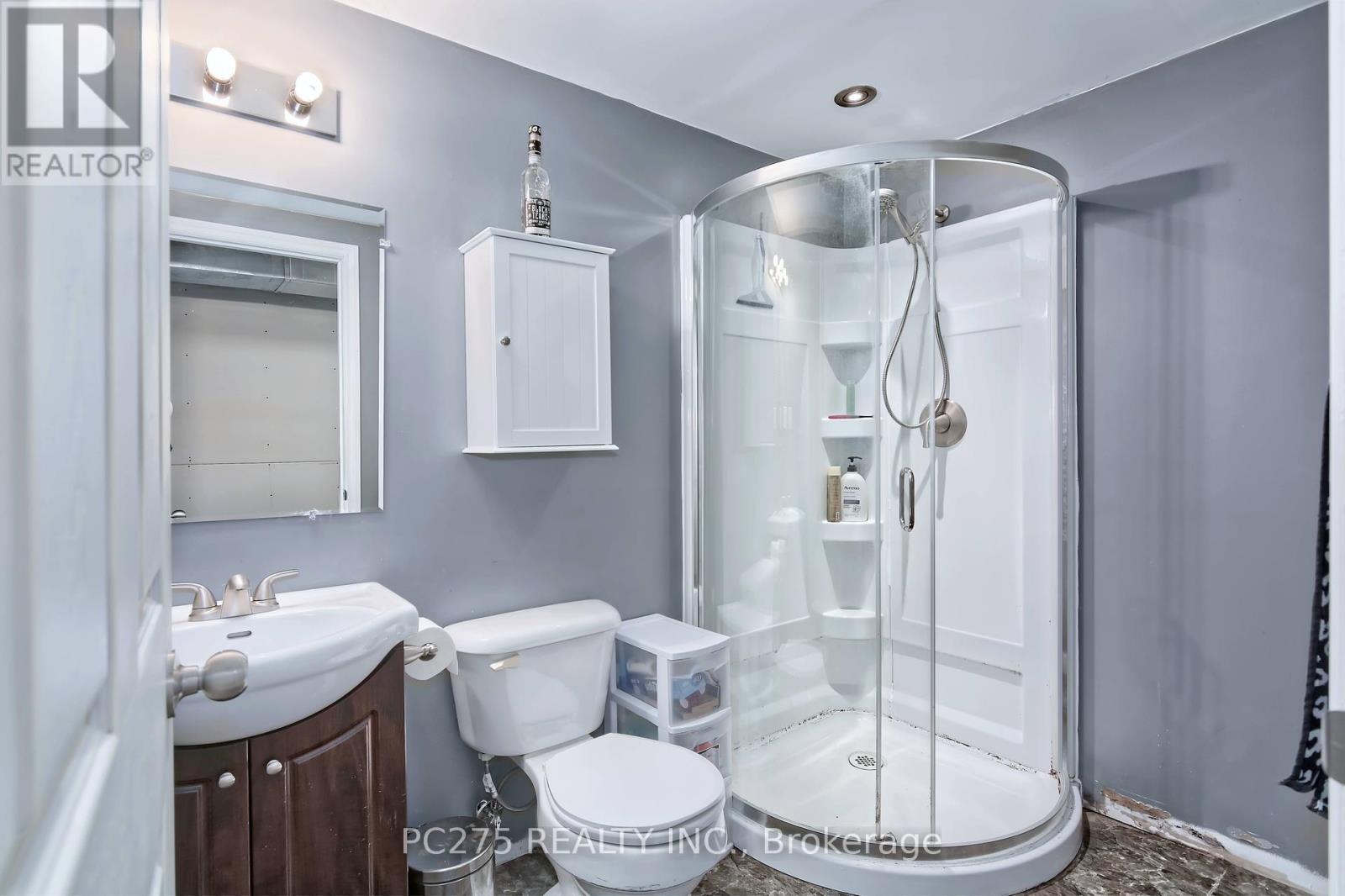 254 South Street, Southwest Middlesex, Ontario  N0L 1M0 - Photo 19 - X12396885