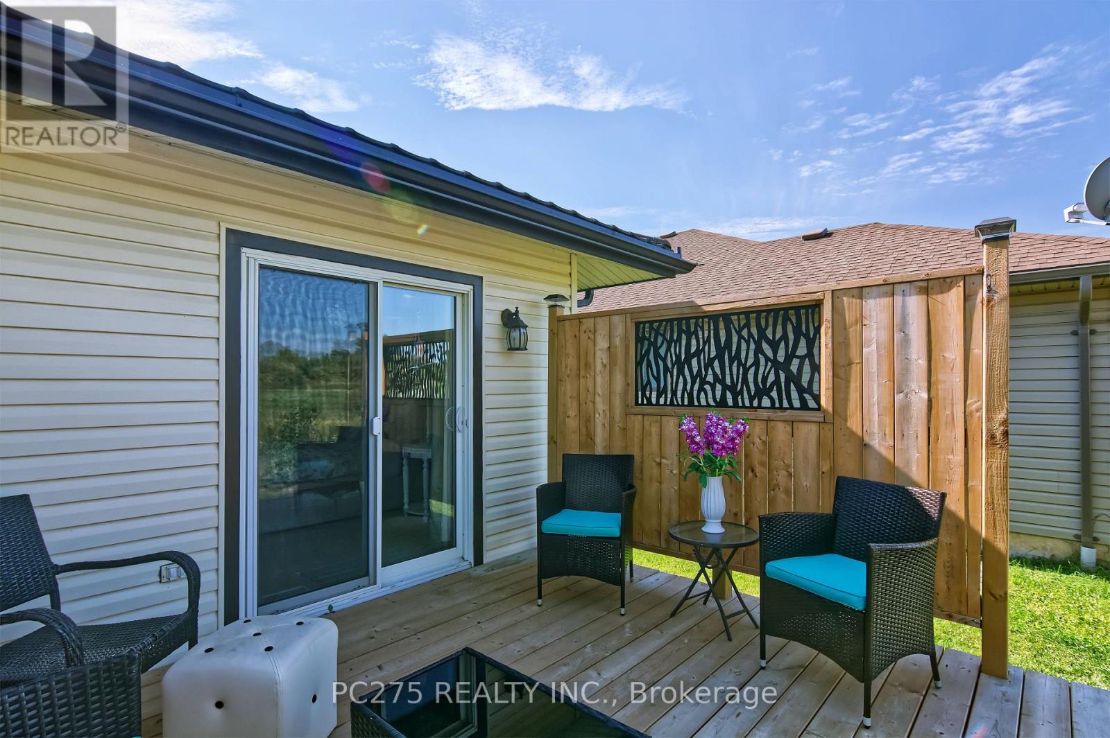 254 South Street, Southwest Middlesex, Ontario  N0L 1M0 - Photo 25 - X12396885