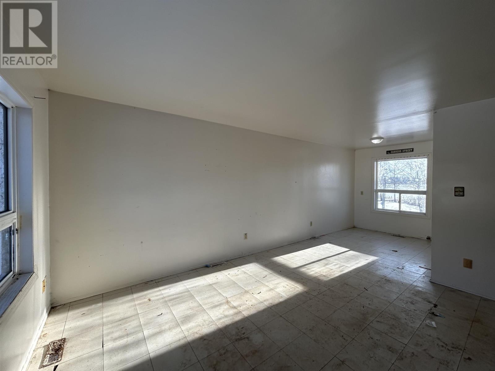 44 Eleanor Lake Rd, Morson, Ontario  P0W 1M0 - Photo 10 - TB252799