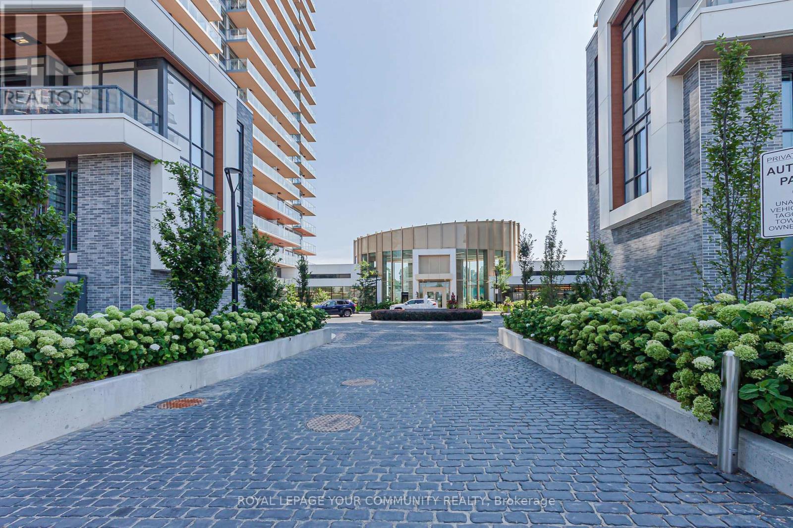1801 - 27 Mcmahon Drive, Toronto, Ontario  M2K 0J2 - Photo 4 - C12396715