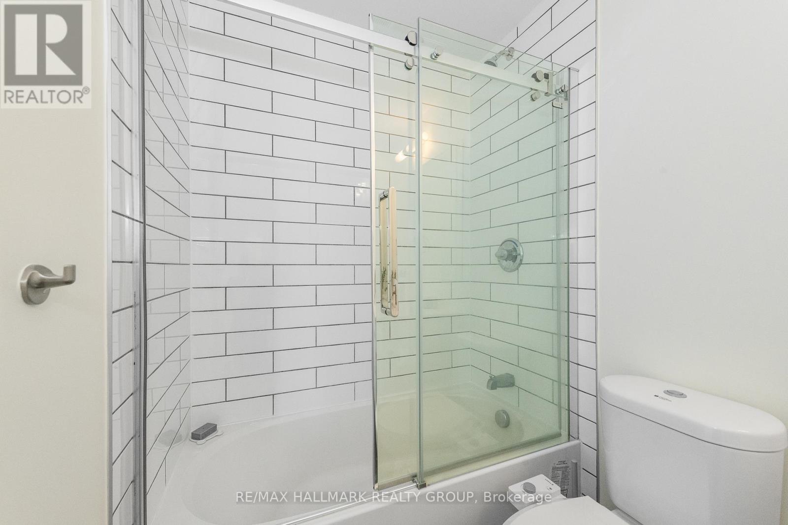 1104 - 485 Richmond Road, Ottawa, Ontario  K2A 3W9 - Photo 25 - X12396791