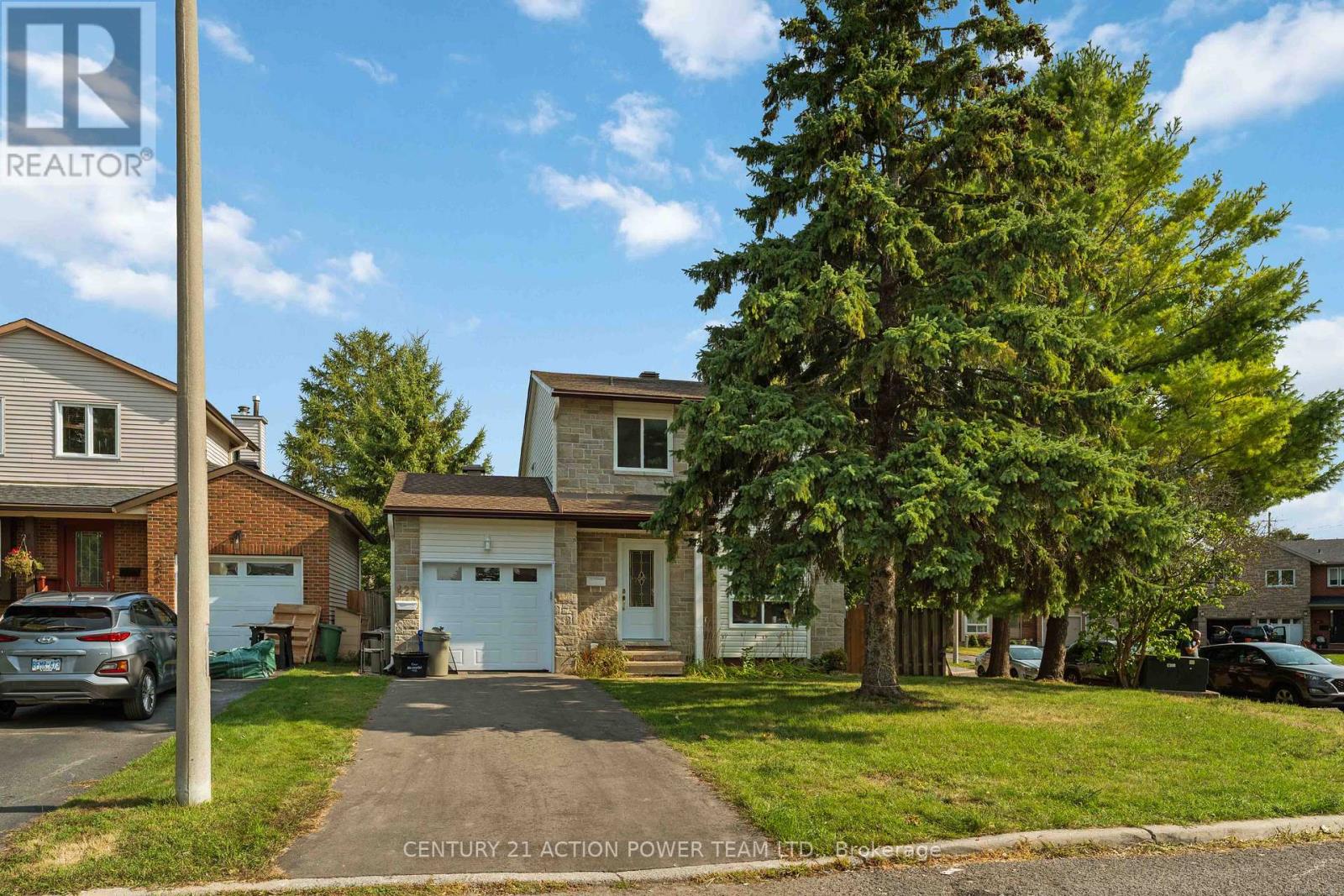 B - 427 Grassland Terrace, Ottawa, Ontario  K1E 2S1 - Photo 2 - X12396897