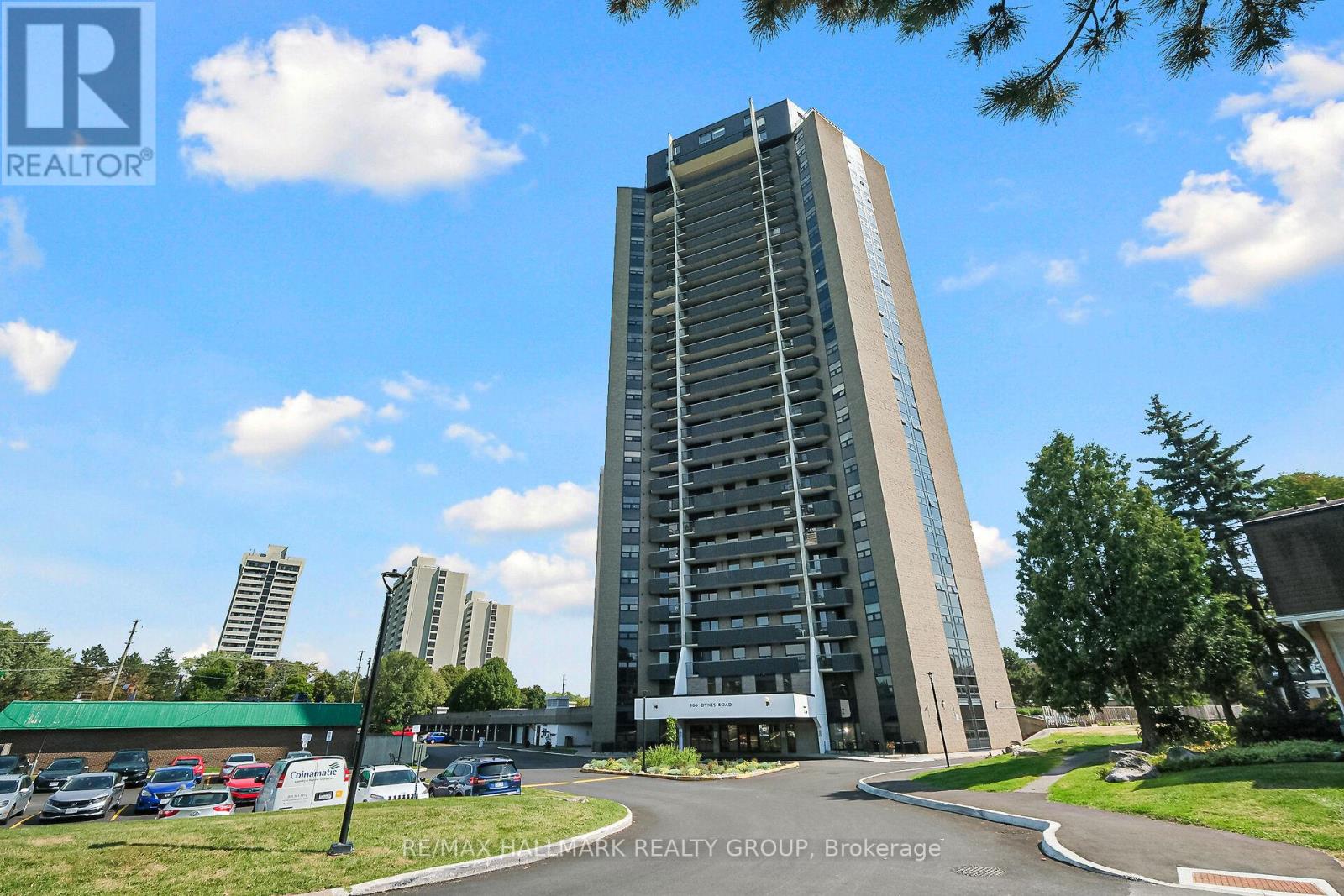 1904 - 900 Dynes Road, Ottawa, Ontario  K2C 3L6 - Photo 2 - X12396925