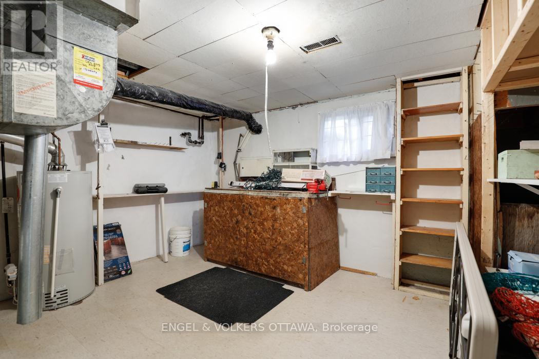 814 Pleasant Park Road, Ottawa, Ontario  K1G 1Y9 - Photo 18 - X12396929