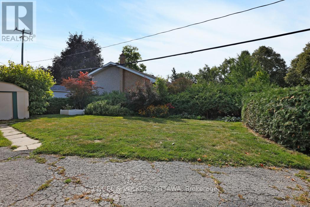 814 Pleasant Park Road, Ottawa, Ontario  K1G 1Y9 - Photo 21 - X12396929