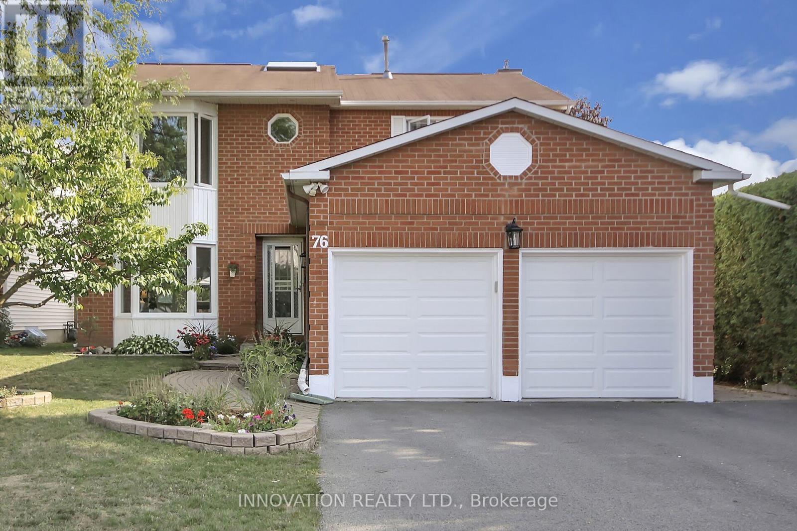 76 Chickasaw Crescent, Ottawa, Ontario  K2M 1M7 - Photo 1 - X12396933