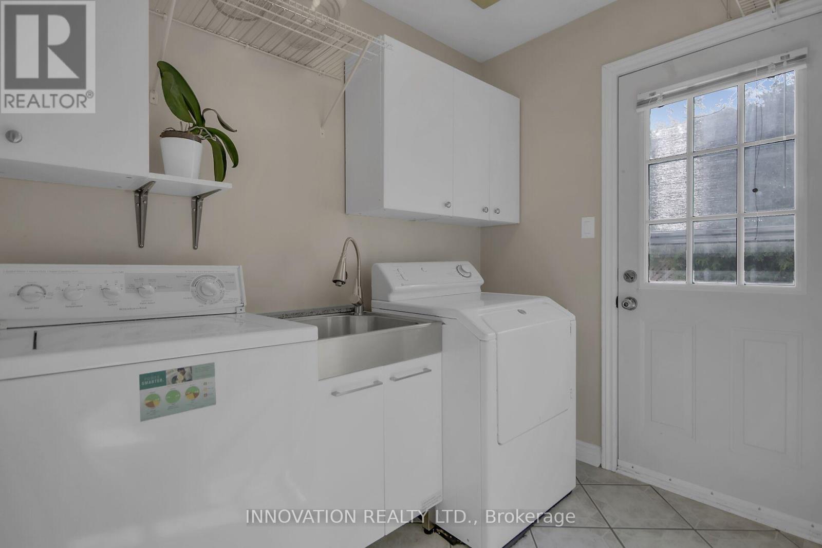 76 Chickasaw Crescent, Ottawa, Ontario  K2M 1M7 - Photo 14 - X12396933