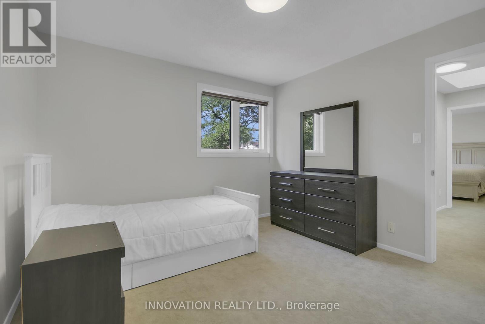 76 Chickasaw Crescent, Ottawa, Ontario  K2M 1M7 - Photo 28 - X12396933