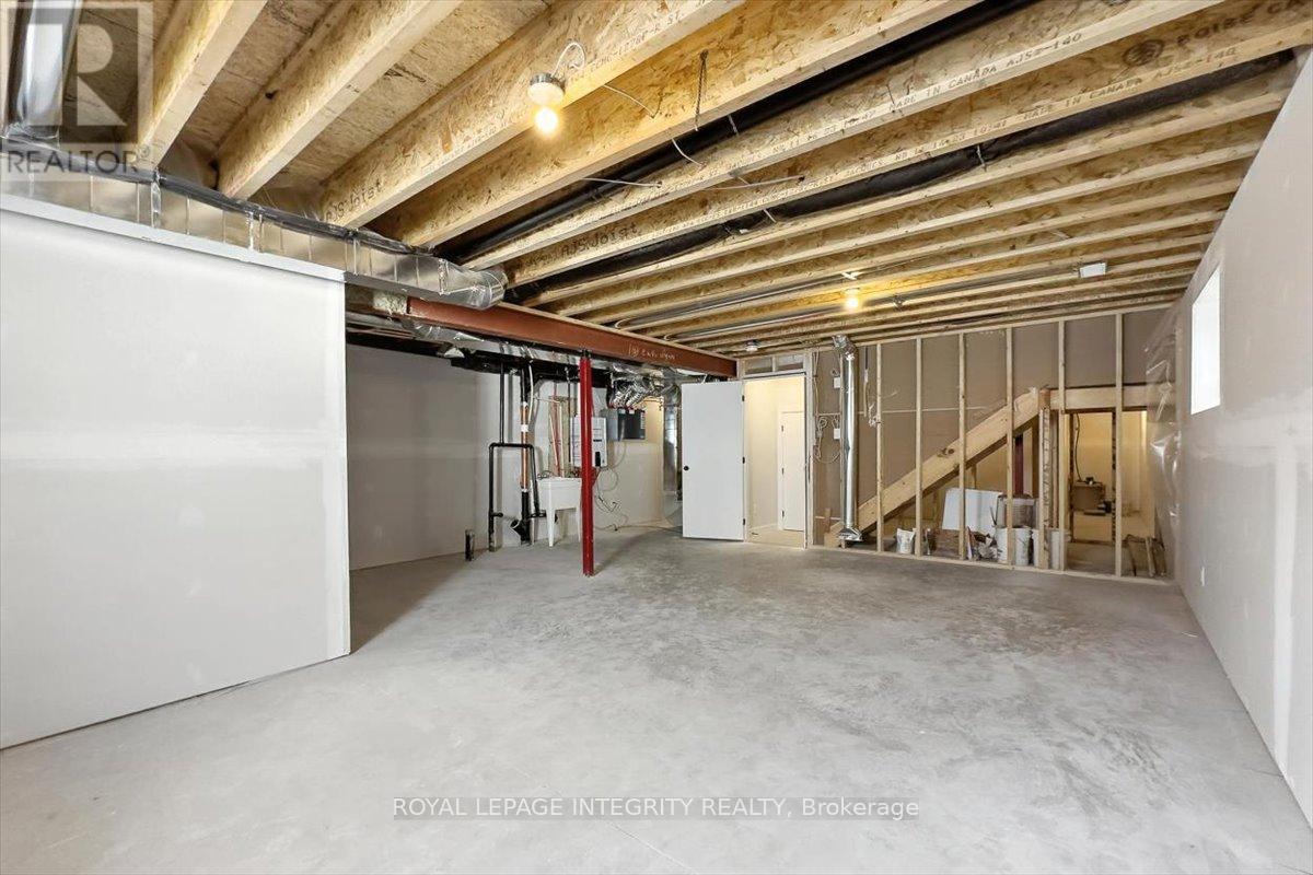 217 Massalia Crescent, Ottawa, Ontario  K4A 5R1 - Photo 32 - X12396947