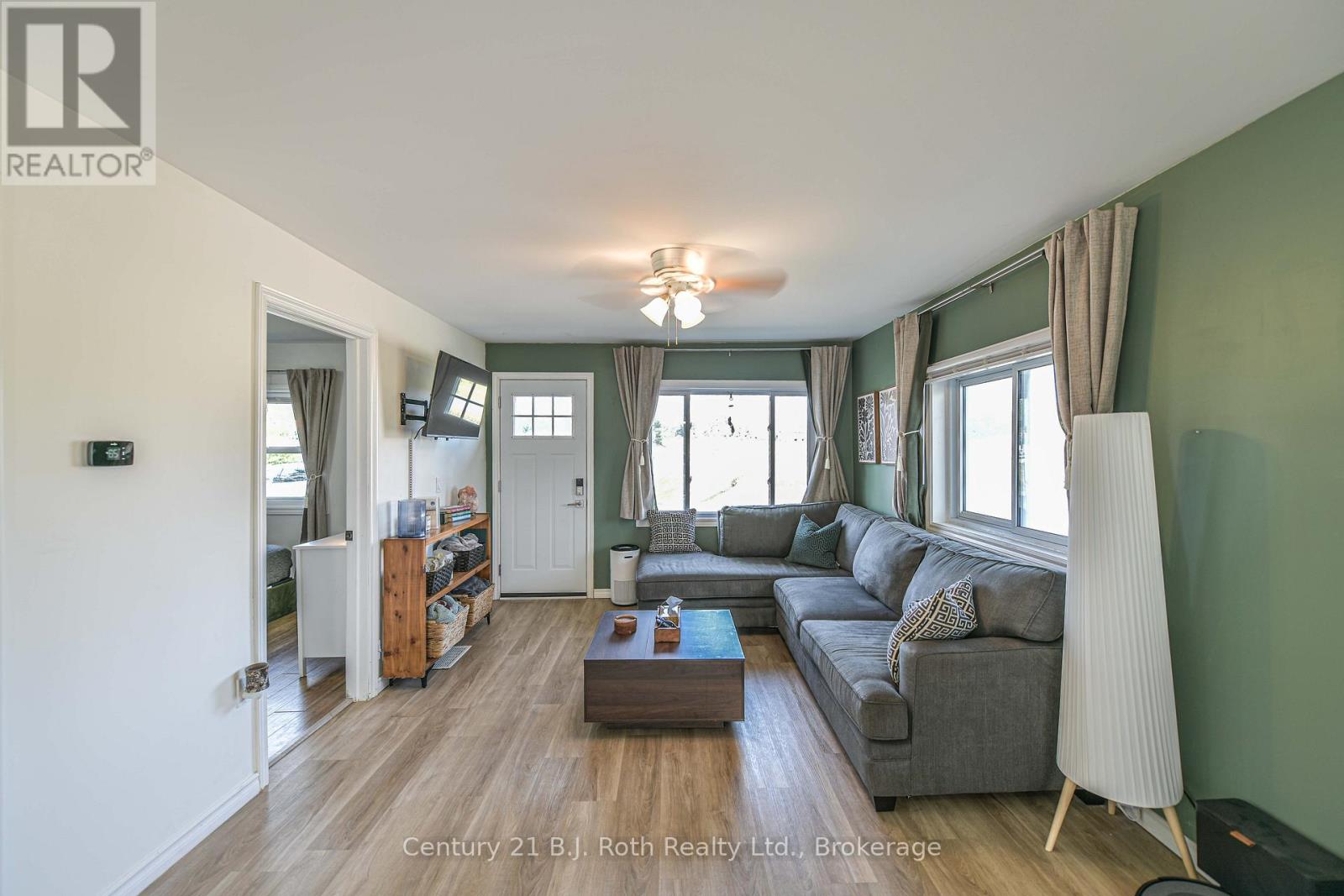 8441 11 Highway N, Severn, Ontario  L3V 0N3 - Photo 13 - S12396796
