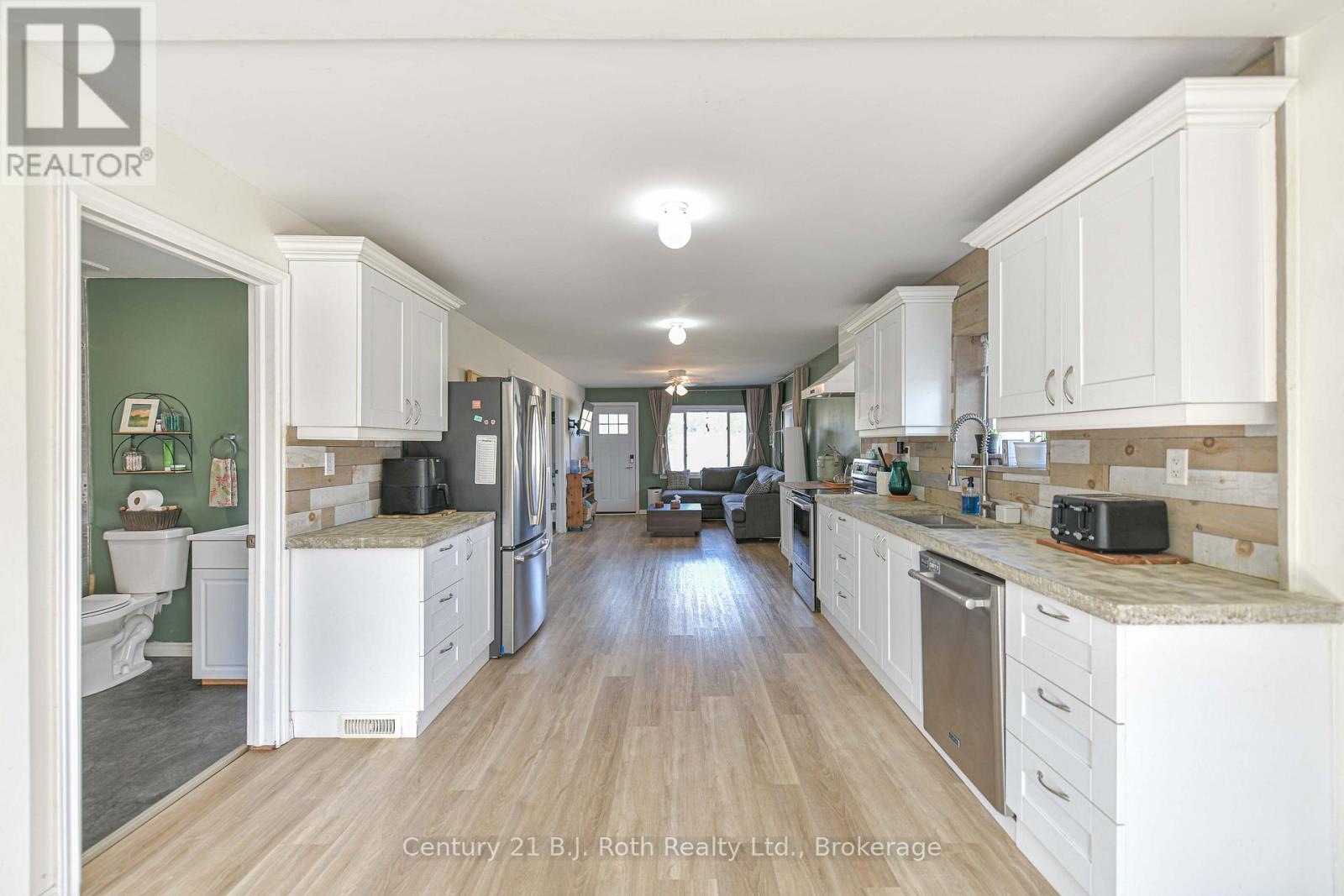 8441 11 Highway N, Severn, Ontario  L3V 0N3 - Photo 27 - S12396796