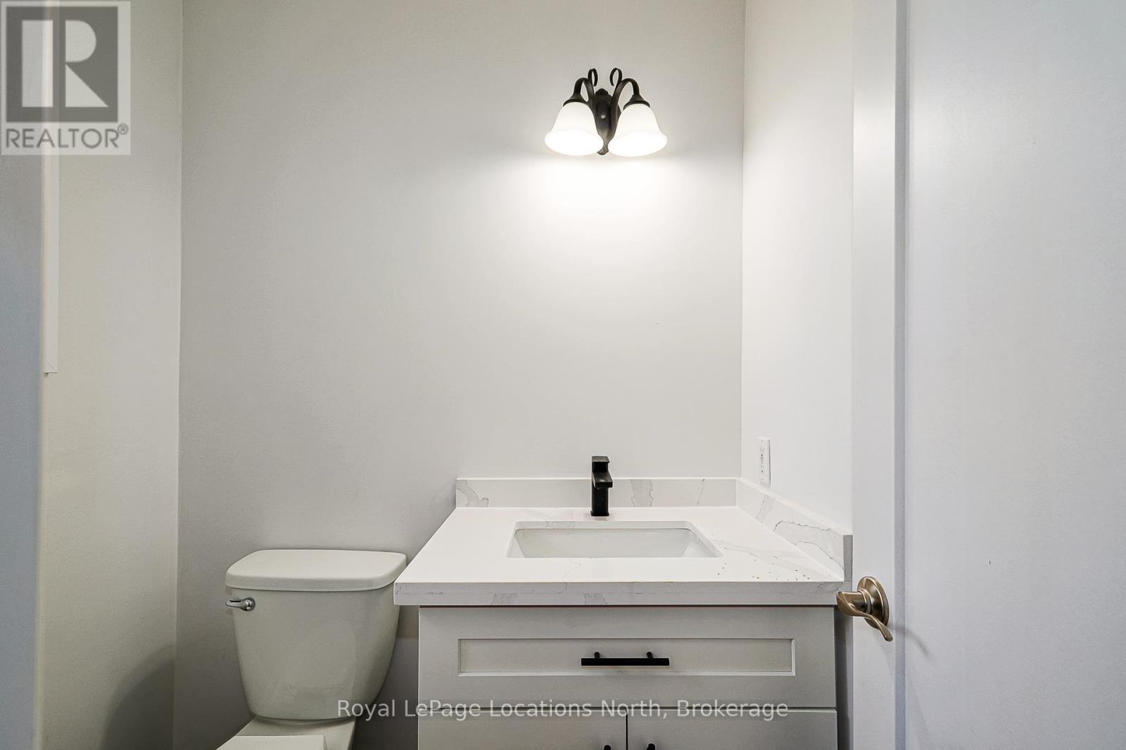 11 Lisbon Court, Wasaga Beach, Ontario  L9Z 1L2 - Photo 26 - S12396830