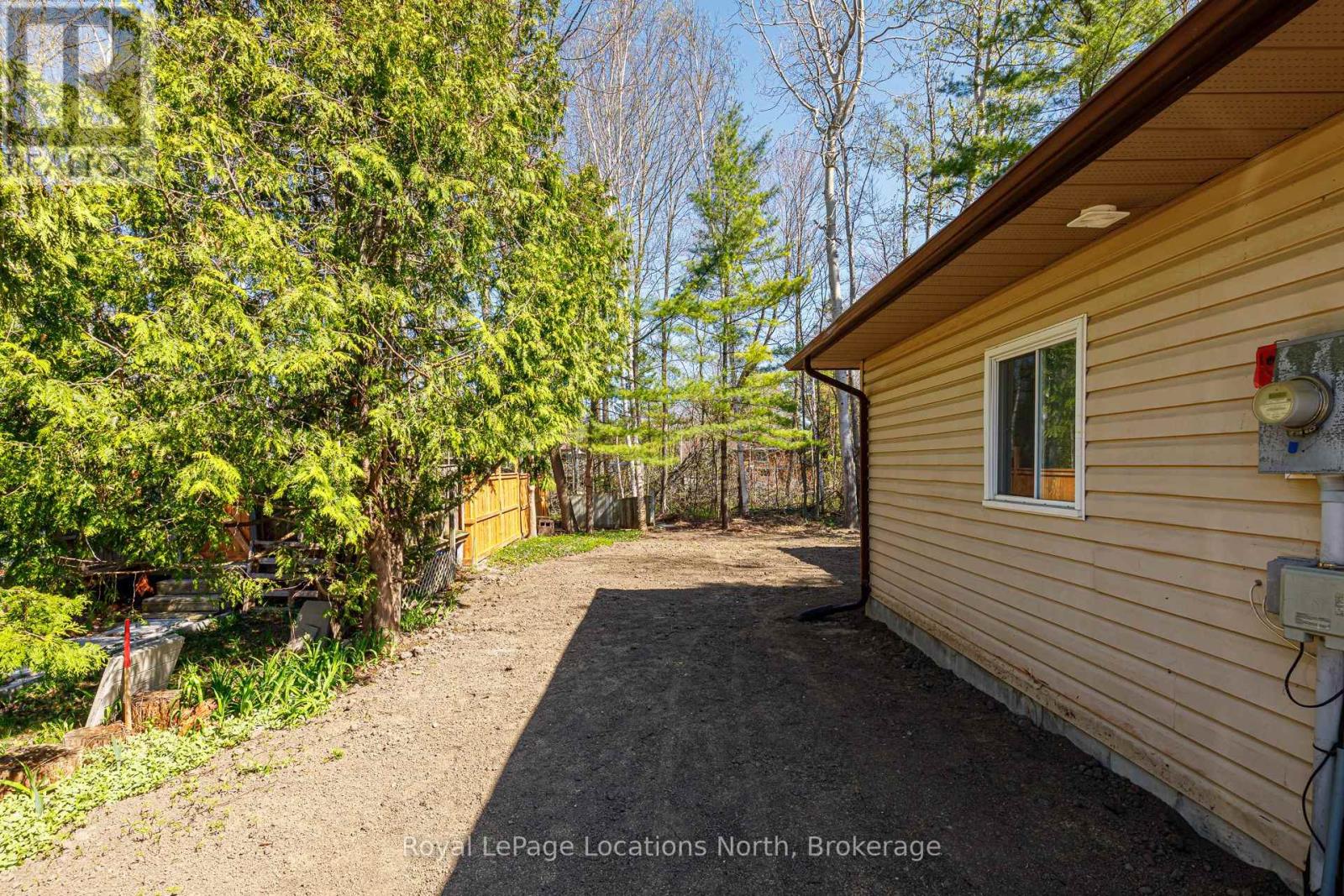11 Lisbon Court, Wasaga Beach, Ontario  L9Z 1L2 - Photo 40 - S12396830