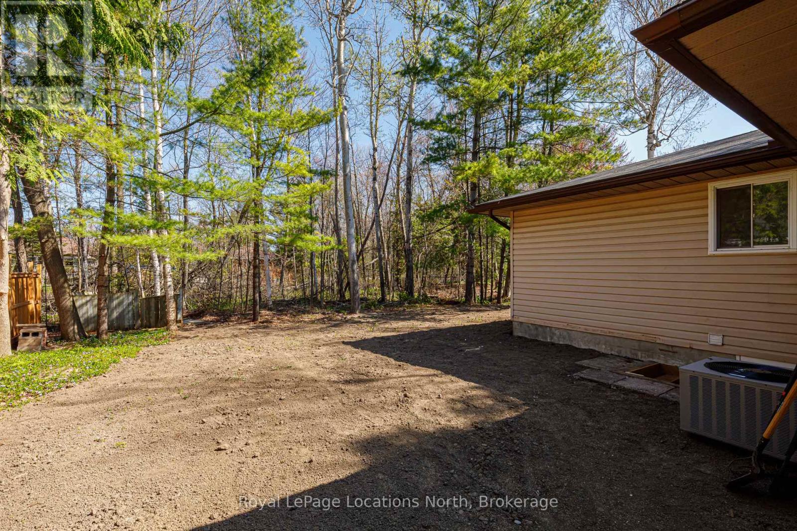 11 Lisbon Court, Wasaga Beach, Ontario  L9Z 1L2 - Photo 42 - S12396830
