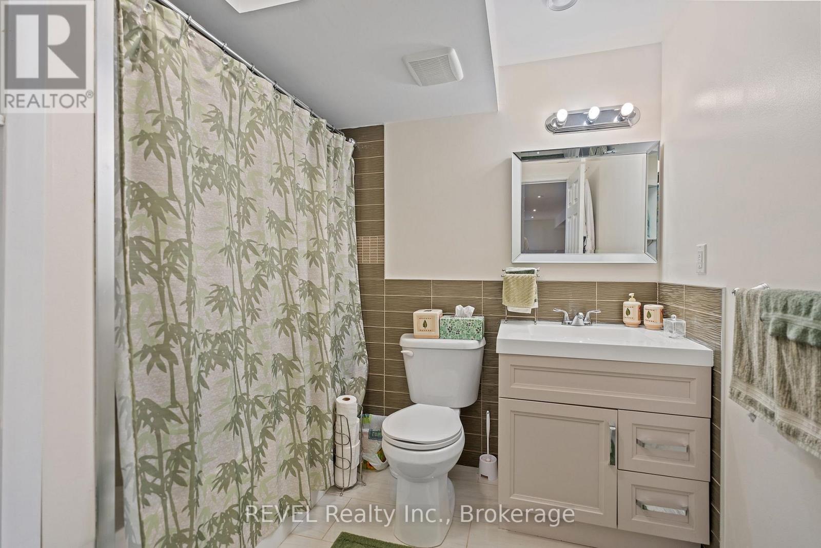 6558 Montrose Road, Niagara Falls, Ontario  L2H 1M4 - Photo 36 - X12396909