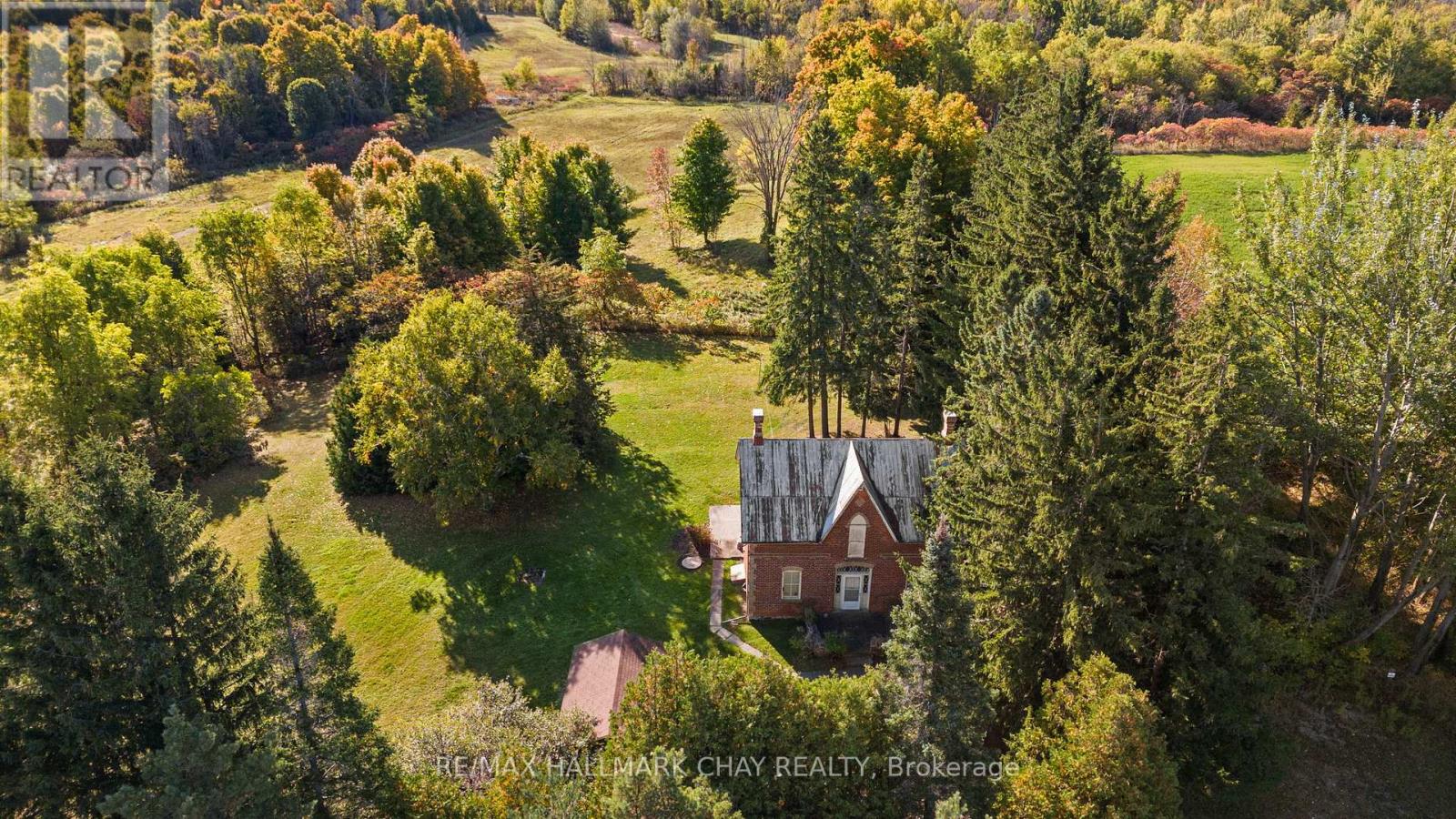 Property at 965 10TH LINE image 1