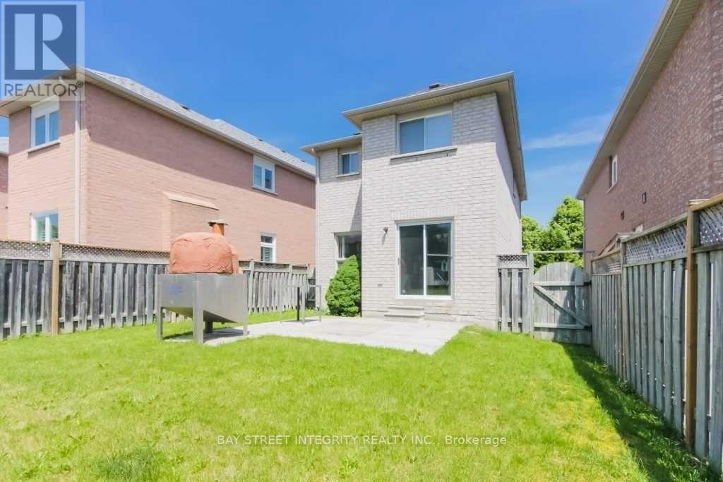 150 Valentina Drive, Markham, Ontario  L3R 4R9 - Photo 16 - N12396759