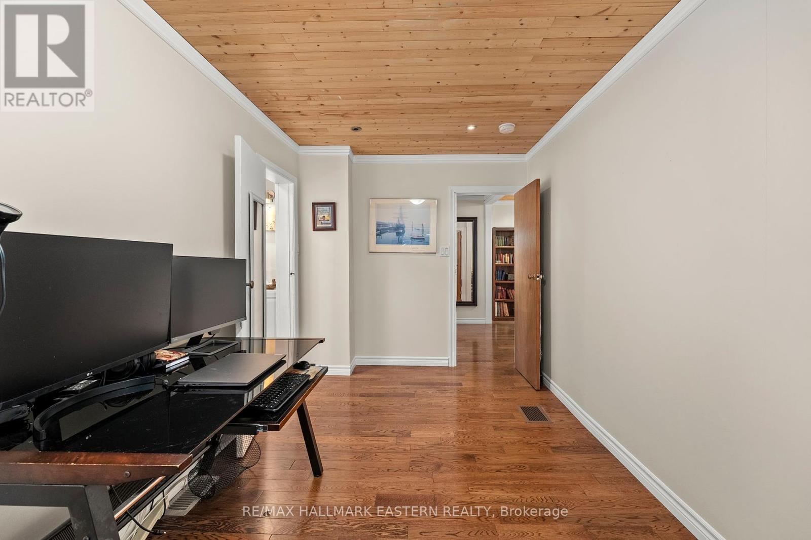 122 Maryland Drive, Selwyn, Ontario  K9J 0C5 - Photo 22 - X12396854