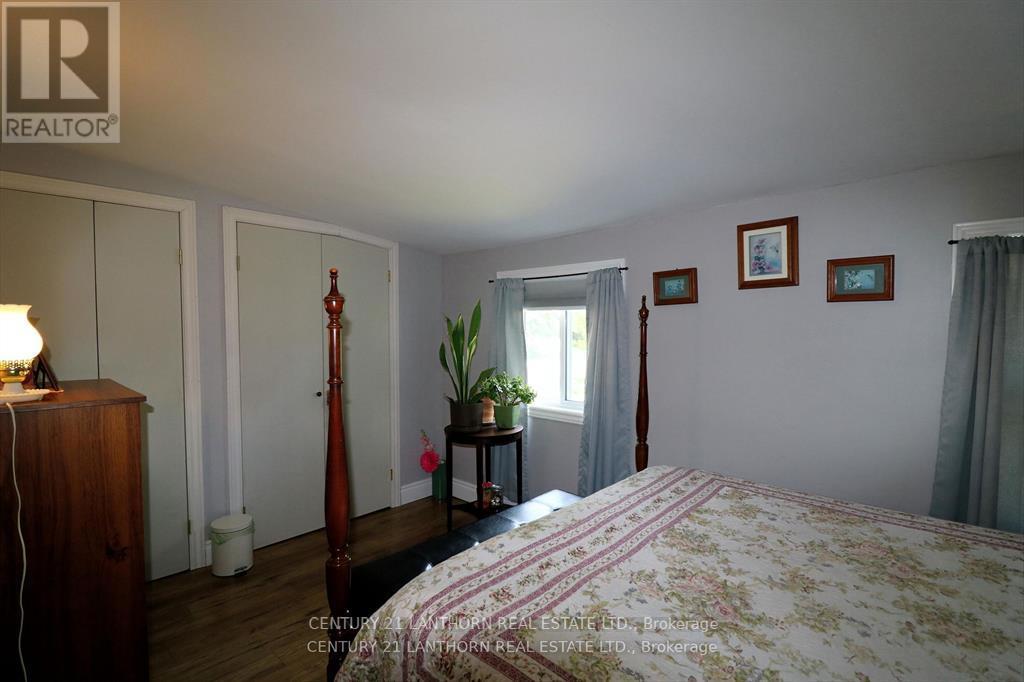 13 St Philip Street, Prince Edward County (South Marysburg Ward), Ontario  K0K 2P0 - Photo 15 - X12396872